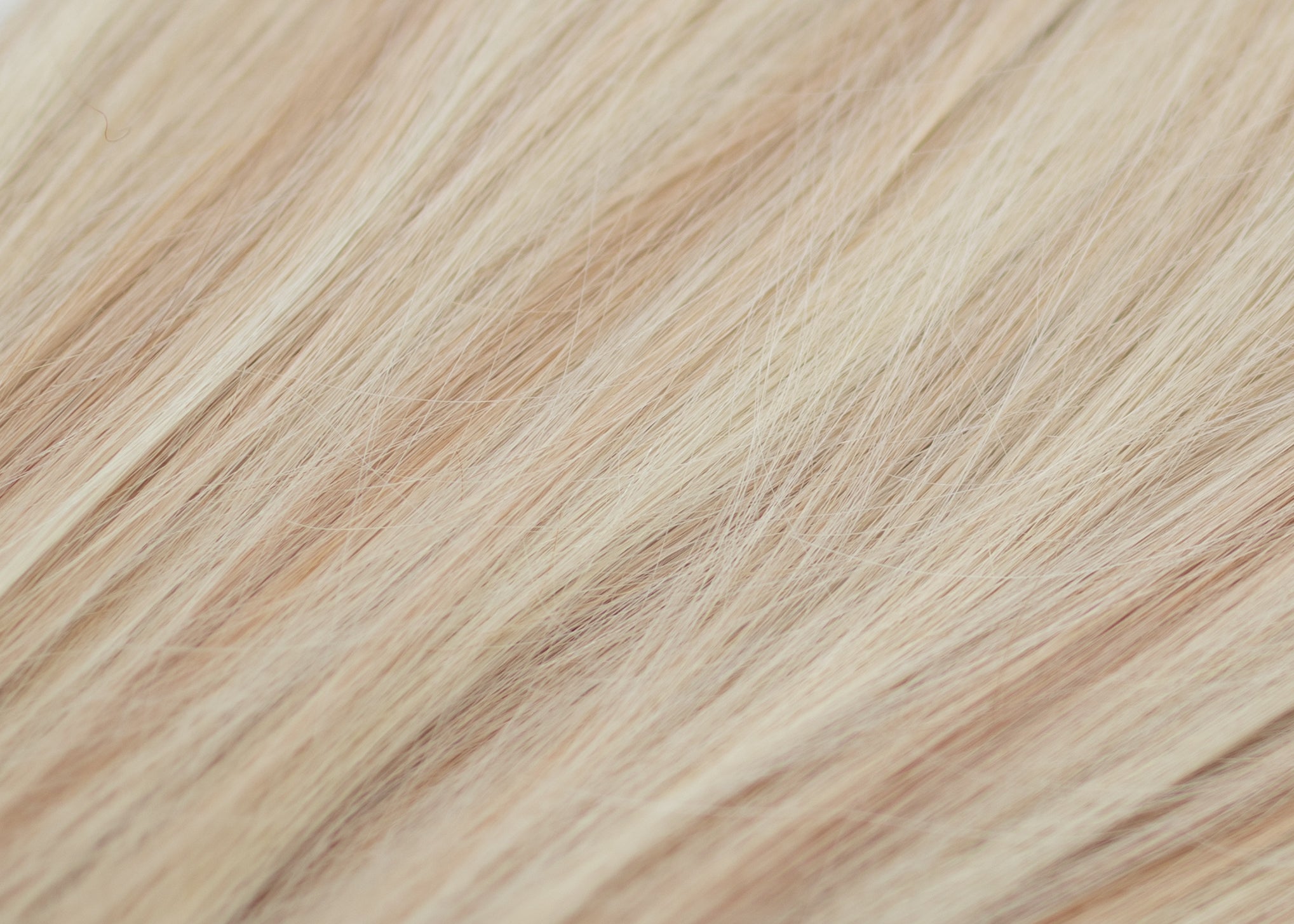 Warm/Cool Blonde Weave 18" Filler